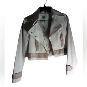 NWT Worthington cream with brown faux leather trim cropped jacket